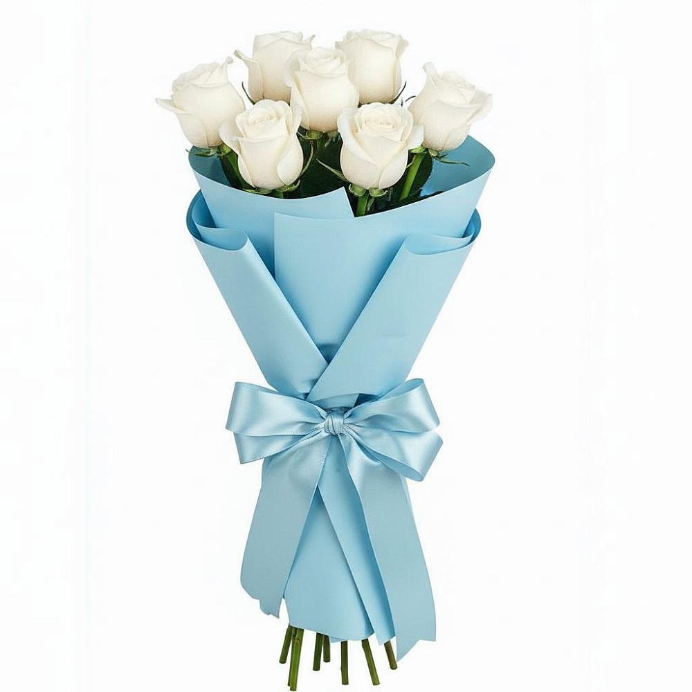 Букет 7 белых роз Проуд в Новоомском