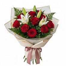 Букет цветов из:  Лилии и Розы в Новоомском
