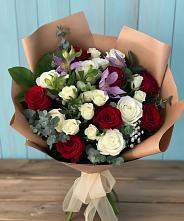 Букет цветов из:  Розы и Альстромерии в Новоомском