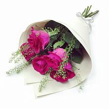 Букет цветов из:  Розы в Новоомском
