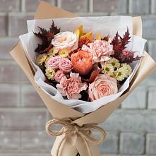 Букет цветов из:  Гвоздики, Хризантемы и Розы в Новоомском