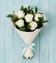 Букет цветов из:  Розы #REPLACE_PRED# Новоомском