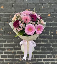 Букет цветов из:  Герберы и Хризантемы в Новоомском