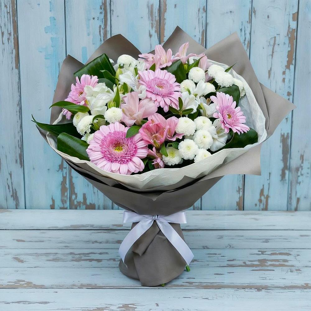 Букет цветов из: Герберы, Альстромерии и Хризантемы в Новоомском