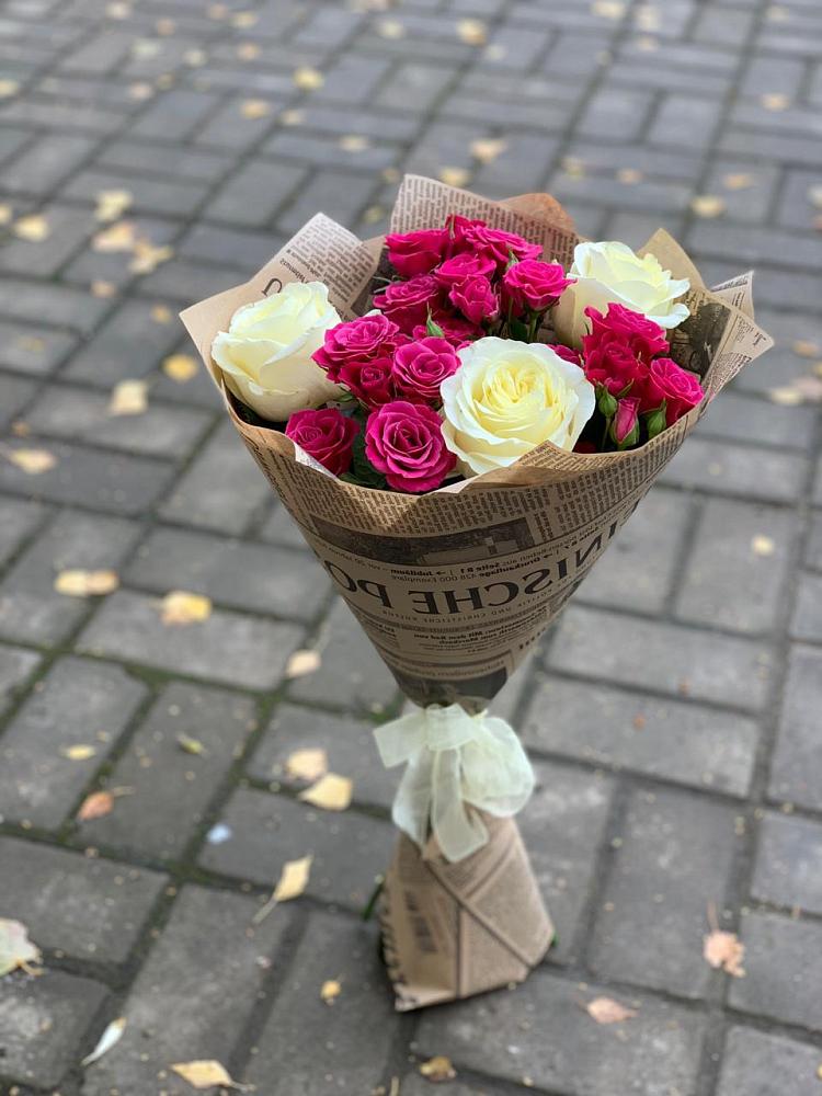 Букет цветов из: Розы в Новоомском