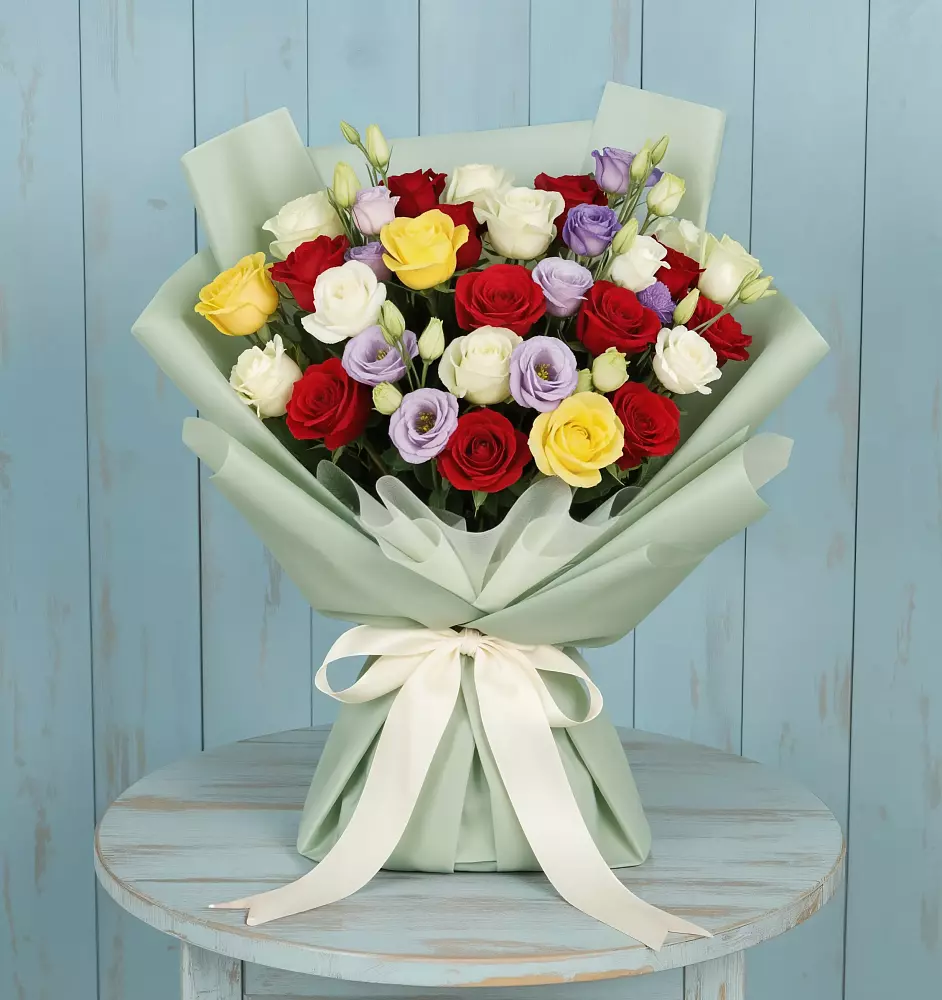 Букет цветов из: Розы в Новоомском