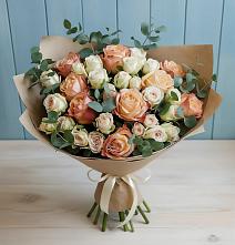 Букет цветов из:  Альстромерии и Розы #REPLACE_PRED# Новоомском